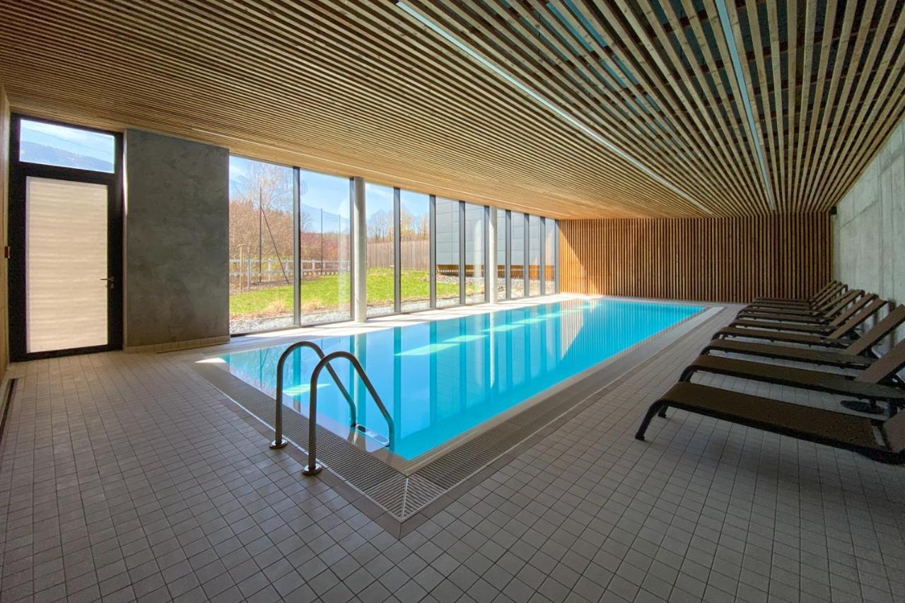 V Tee House * Celadna